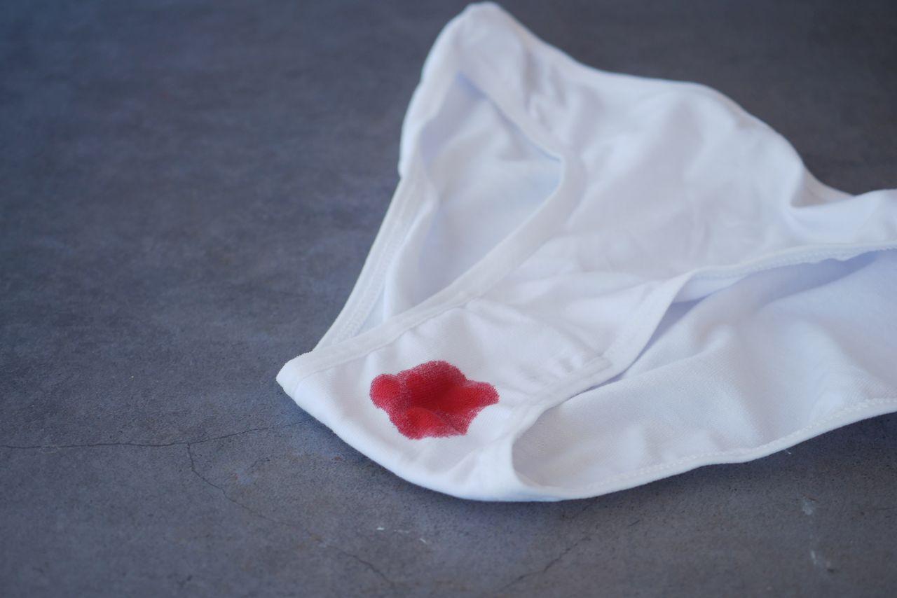 Semne de sângerare vaginală după sex