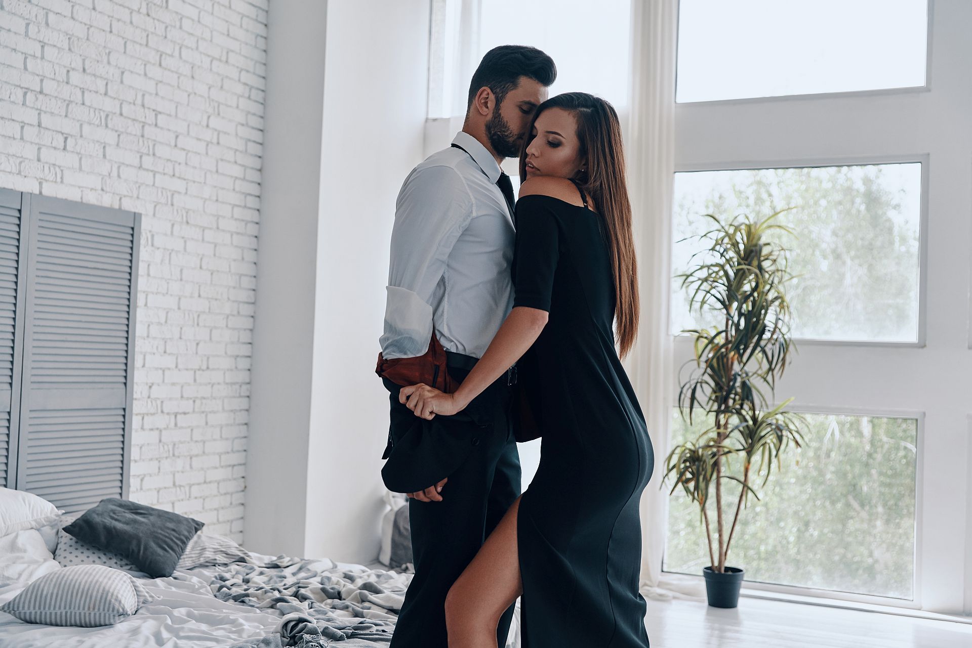 Femeie care vrea sex în picioare 
