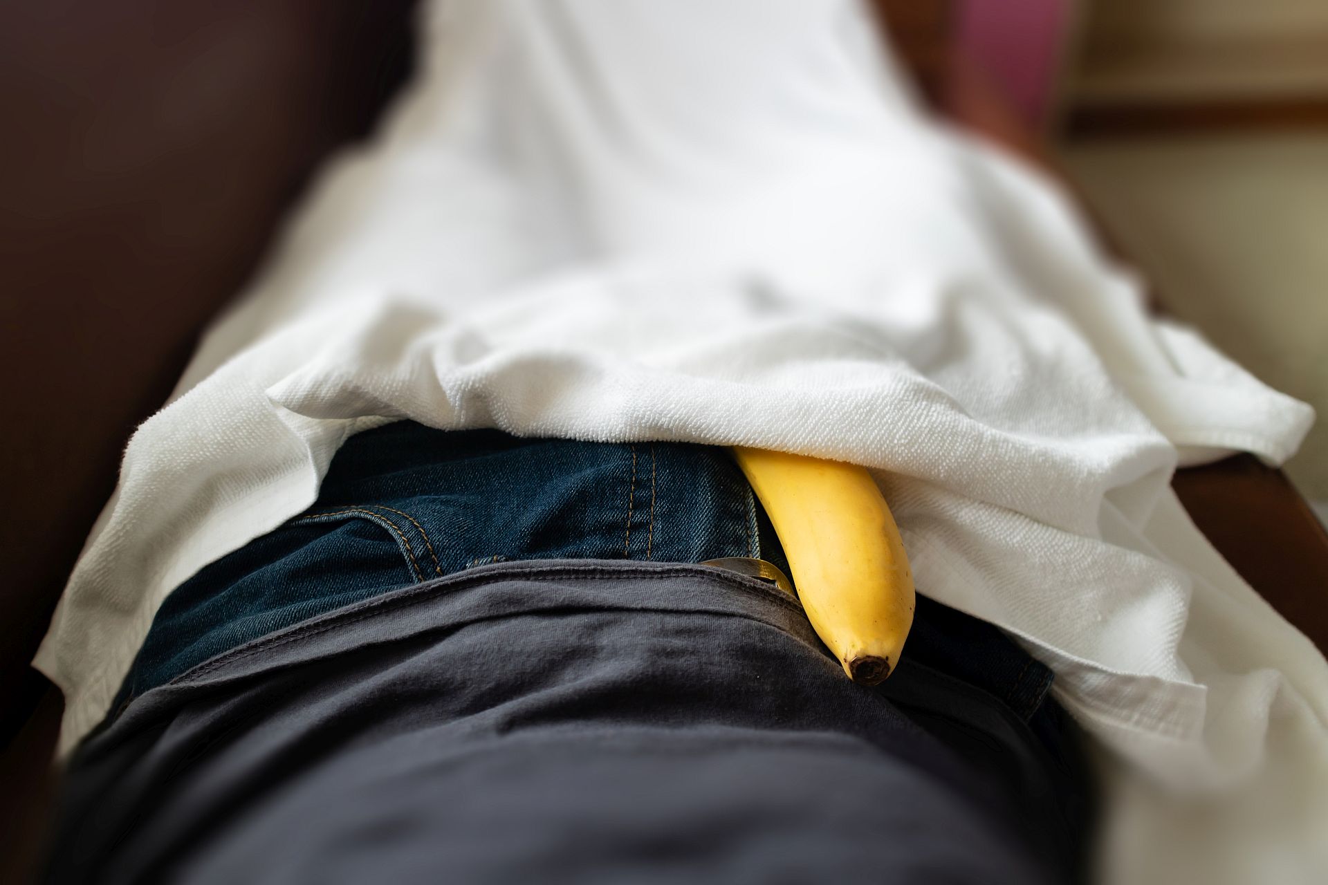 Mężczyzna myśli do kiedy rośnie penis 