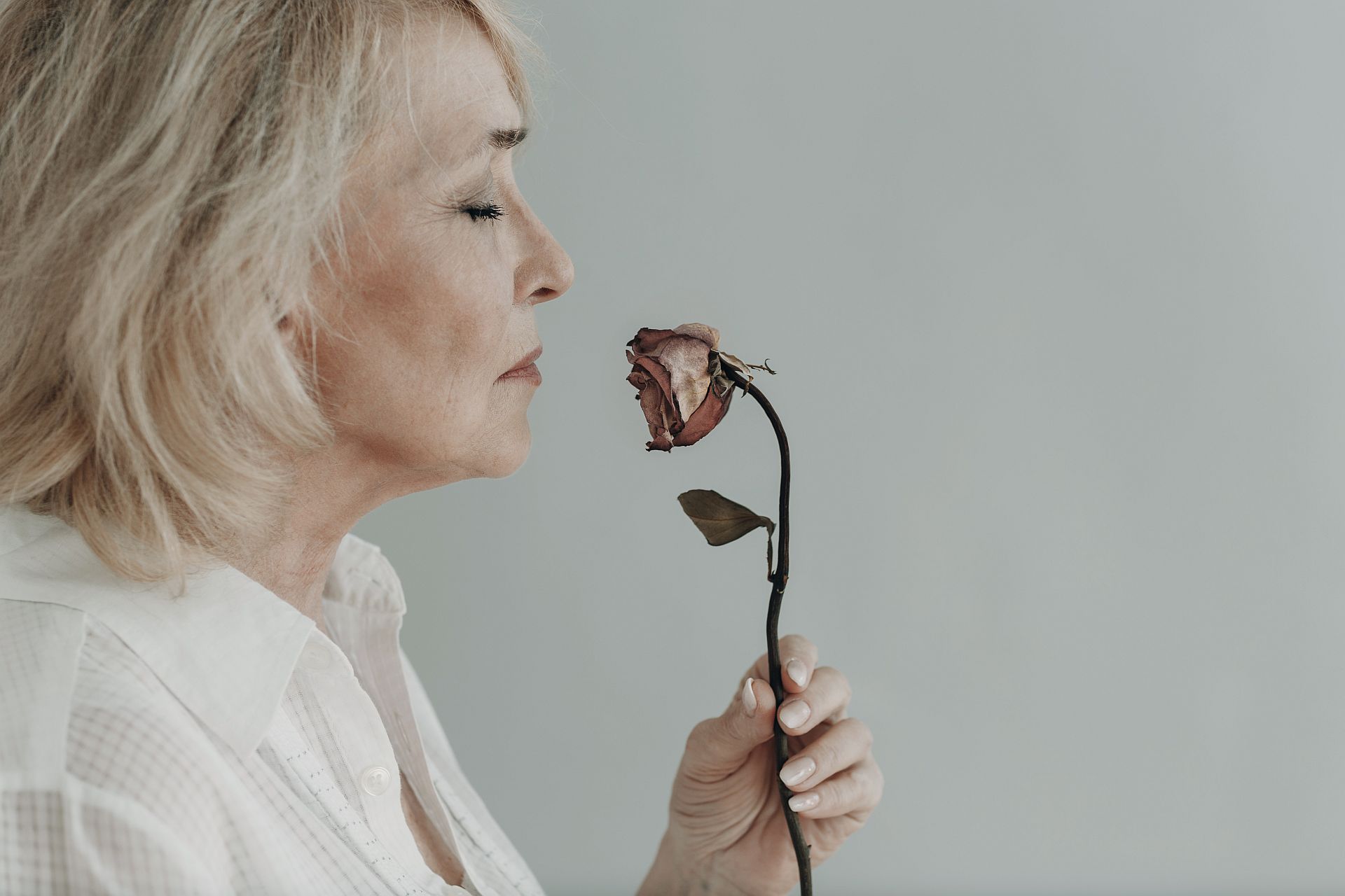 Femeie cu menopauză și problemă de vagin uscat 