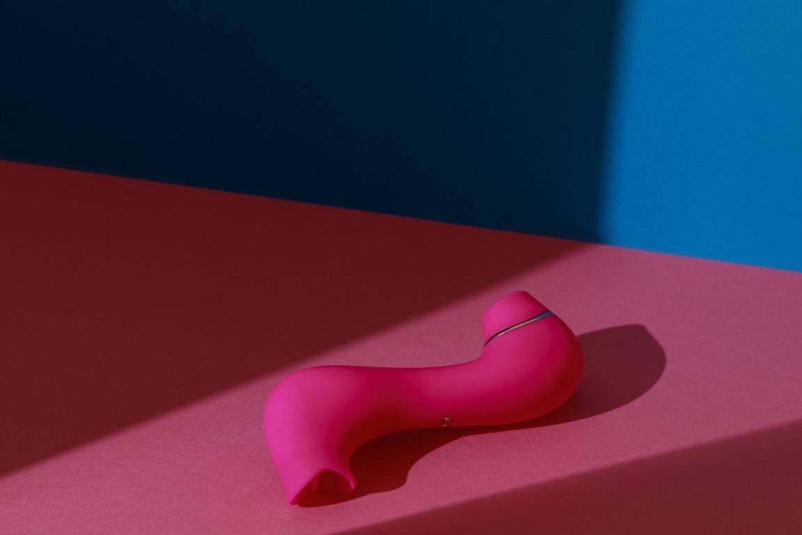 Vibrator erotic pentru persoana autosexuală