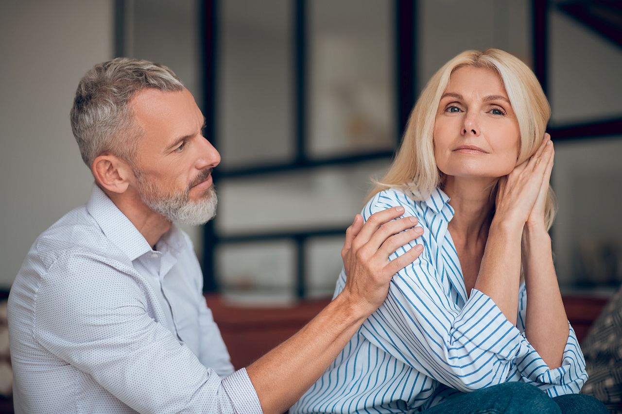 Prietenul mămicii - cum poate distruge o relație romantică?