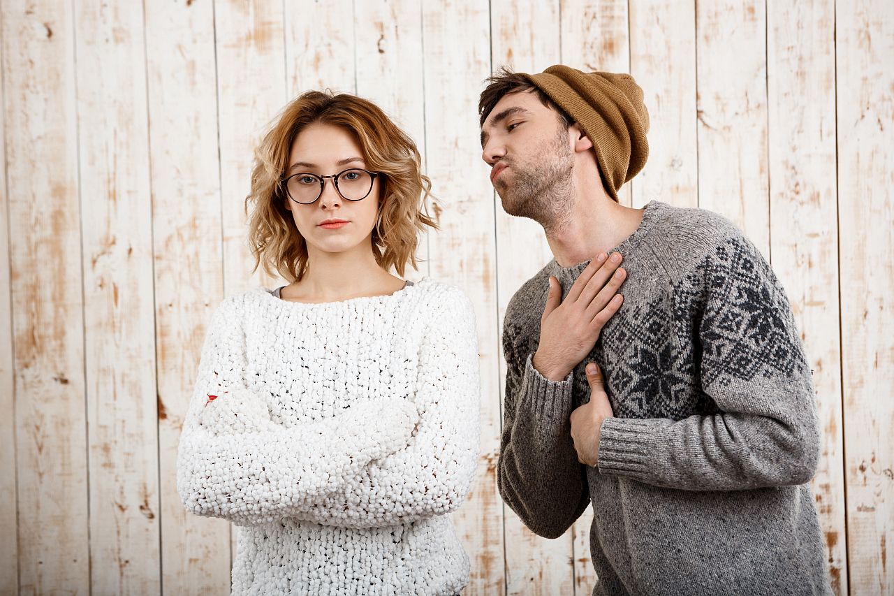 Bodyshaming - ce este și cum să îl combateți într-o relație?
