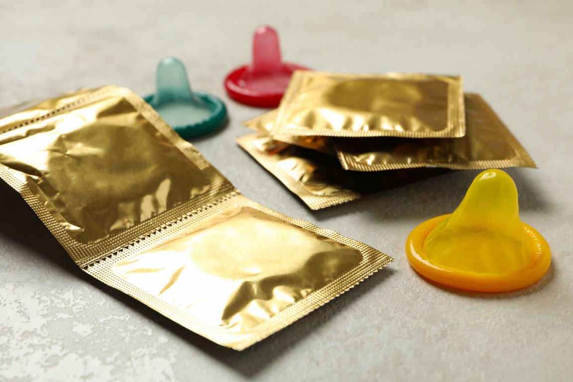 Cum se pune un prezervativ - primul și cel mai important pas către un sex informat și sigur