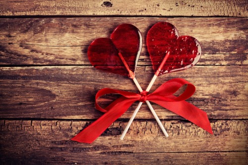 Cadouri fierbinți pentru o sărbătoare în mijlocul iernii - descoperiți TOP 10 de Valentine's Day!