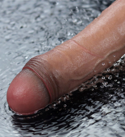 Vibrator realist cu vene pronunțate