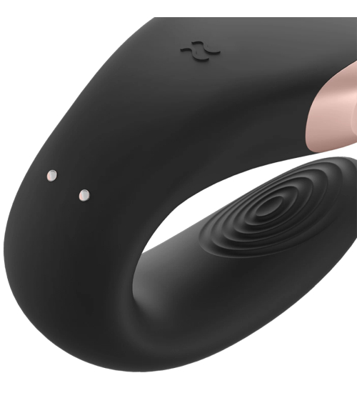 Vibrator pentru cupluri - telecomandă și aplicație
