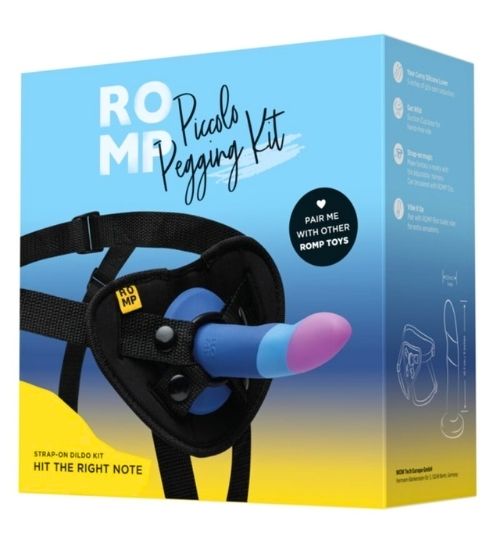 Strap-on în trei culori pentru femei