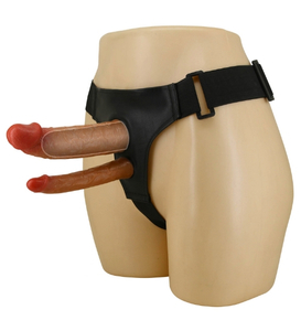Dublu strap-on cu penisuri moi